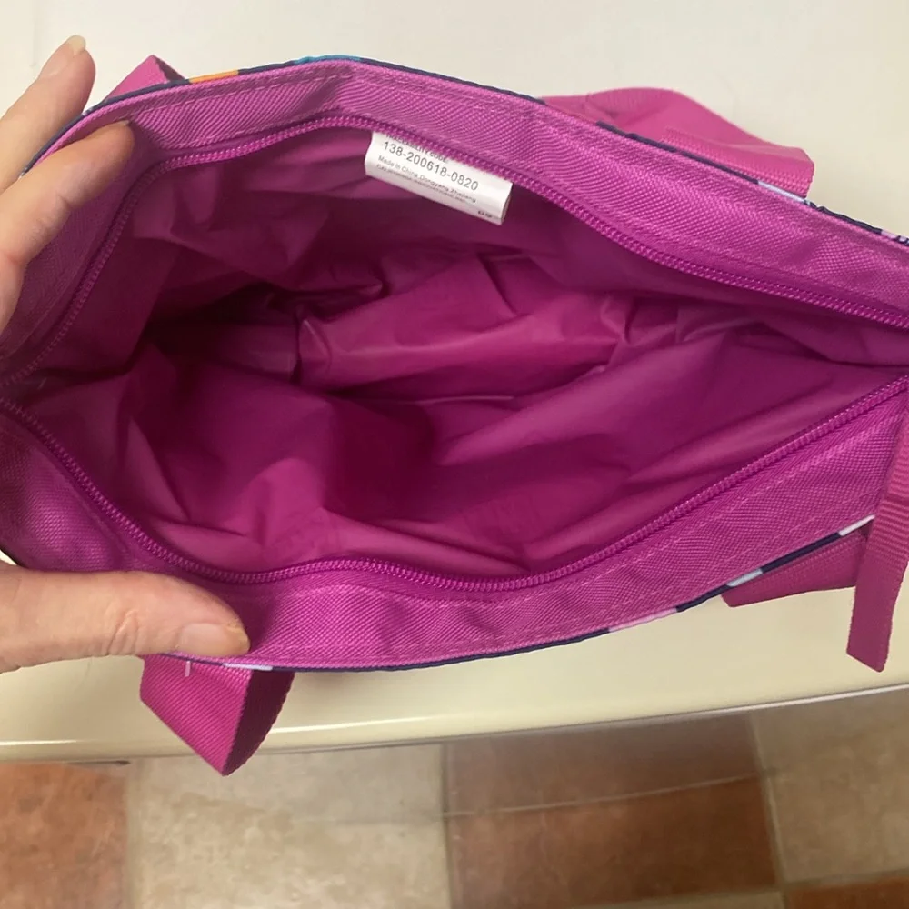 Arctic Zone 8-Can Insulated Tote Cooler NWT Leak Proof Shoulder Carry